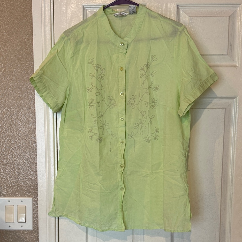 Capacity unlimited Embroidered Women's Top